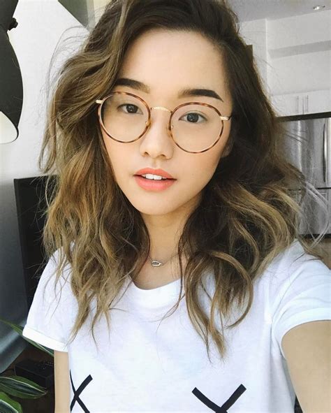 asian round face glasses.